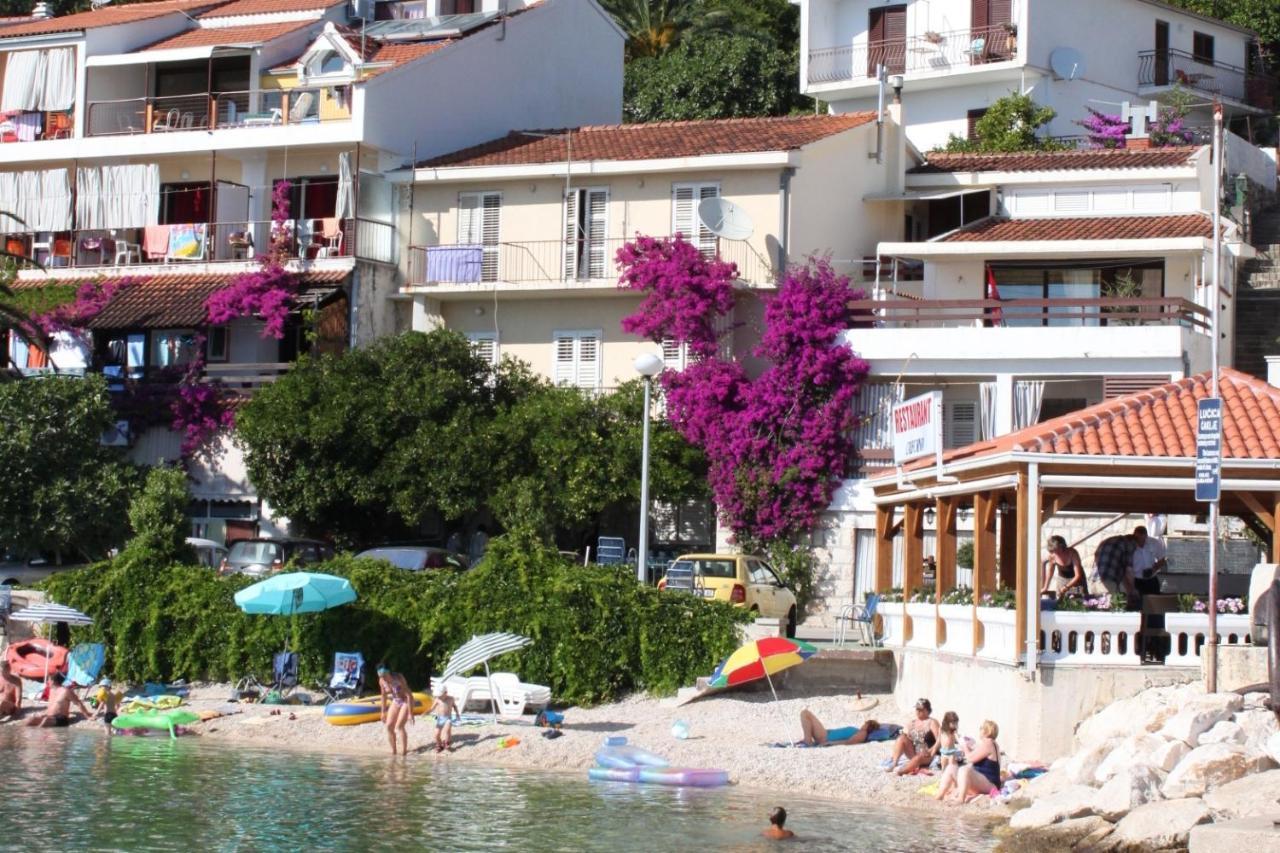 Apartments By The Sea Podgora, Makarska - 6787 Kültér fotó